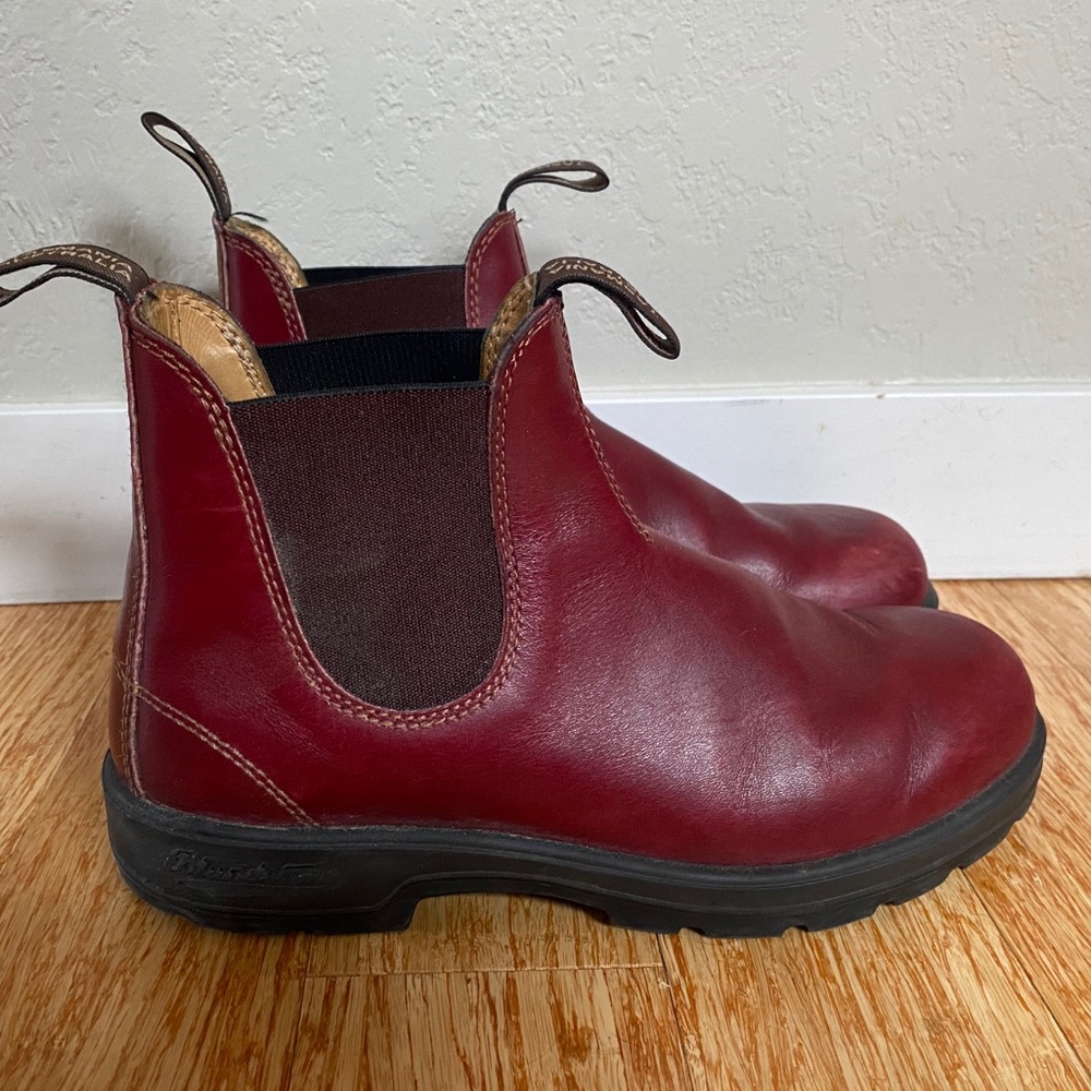 Blundstone 8.5 gently used boots